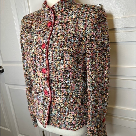 Armani Collezioni gorgeous vibrant tweed jacket lined in silk - Picture 12 of 15